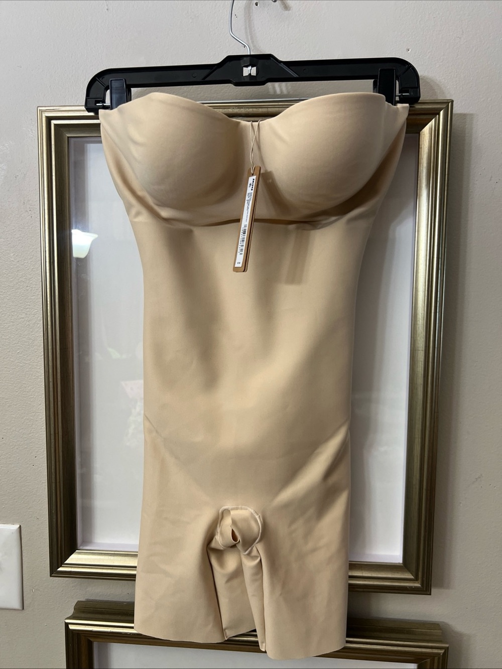 Skims Body Sz M Zoned Underwire Mid Thigh Bodysuit Core Sculpt Clay BD-ONS-9547W - Picture 3 of 9